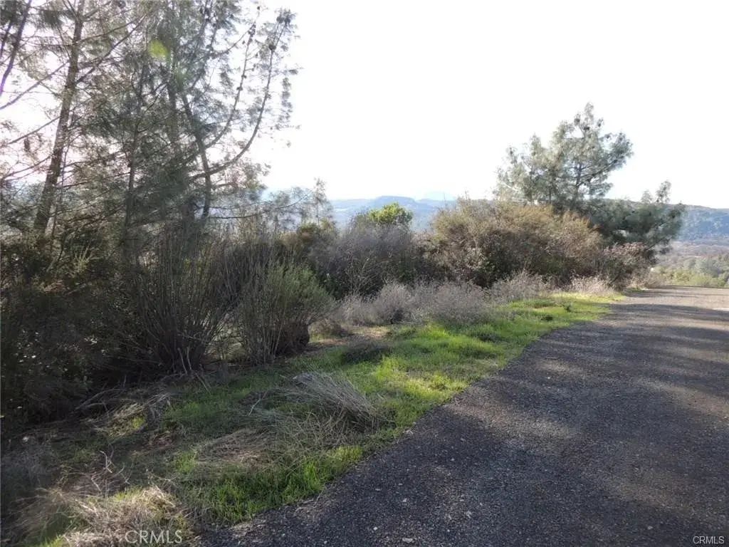 15657 19th, Clearlake