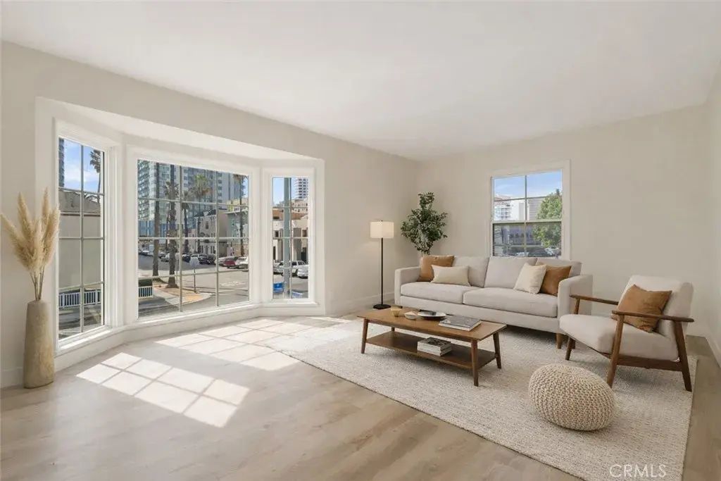 102 Lime Avenue 6, Long Beach