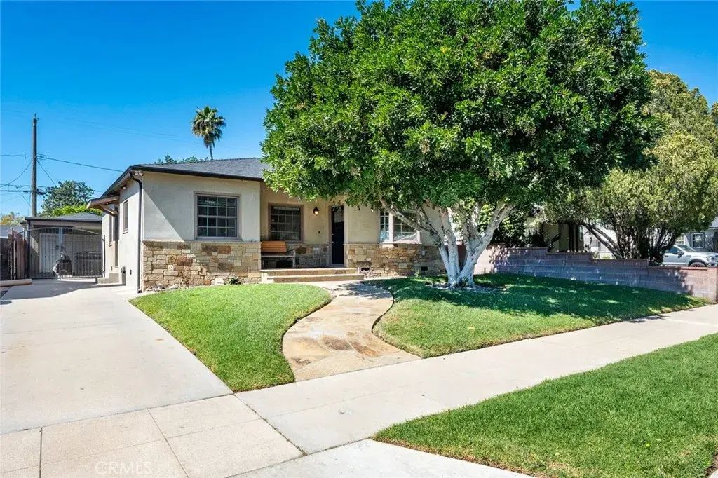 1641 N Catalina, Burbank