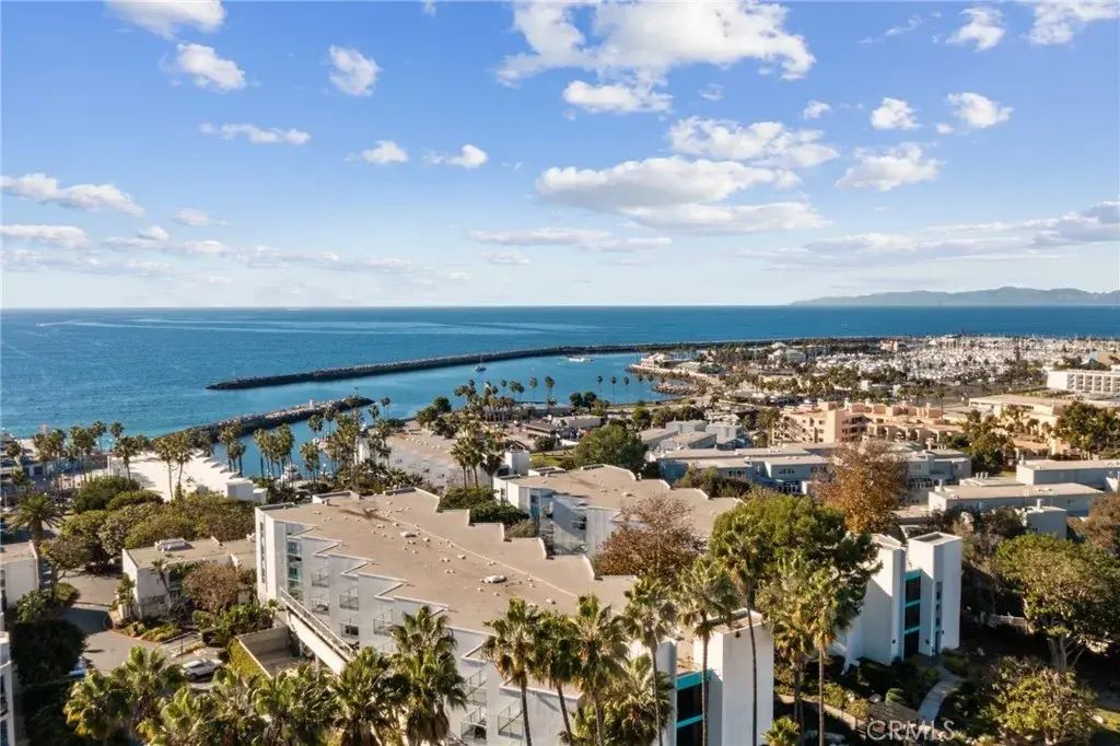 510 The Village 203, Redondo Beach