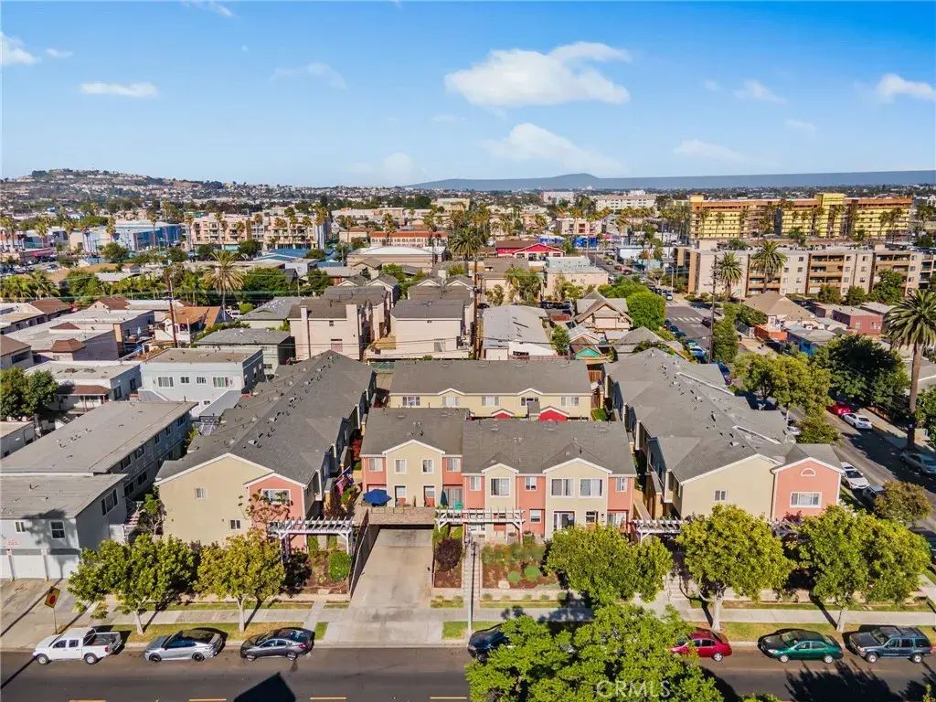 1500 Pine Avenue 10, Long Beach