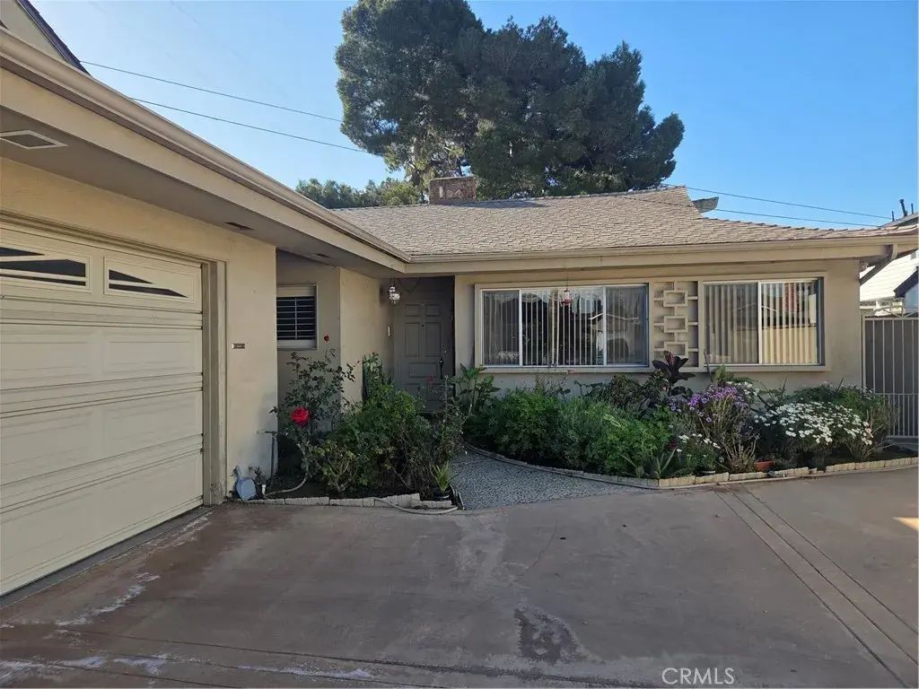 4410 E Centralia, Long Beach