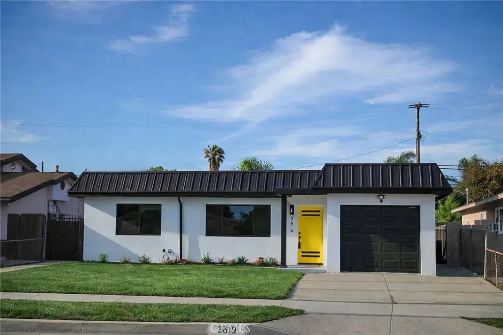 3619 W 144th Street, Hawthorne