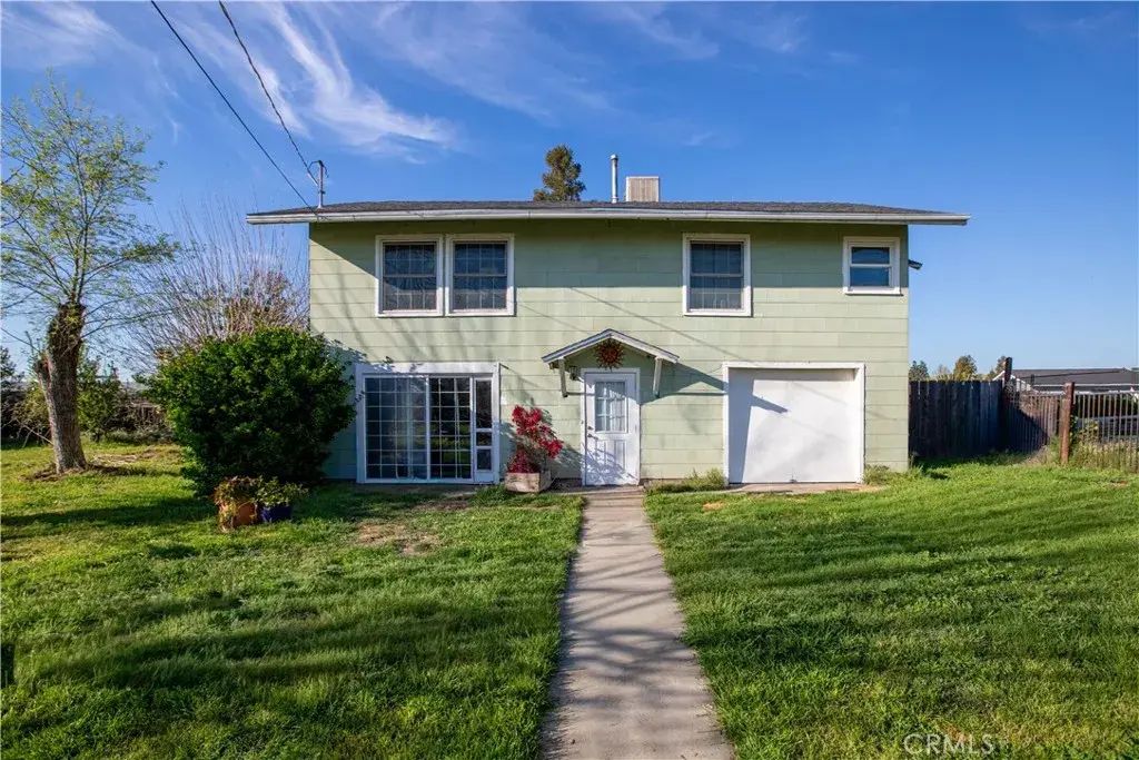 3942 E Marcus, Friant