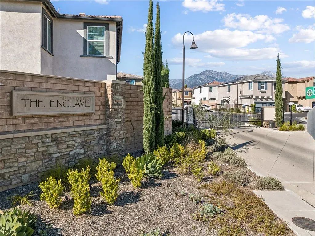 800 Enchanted Hideaway, Upland