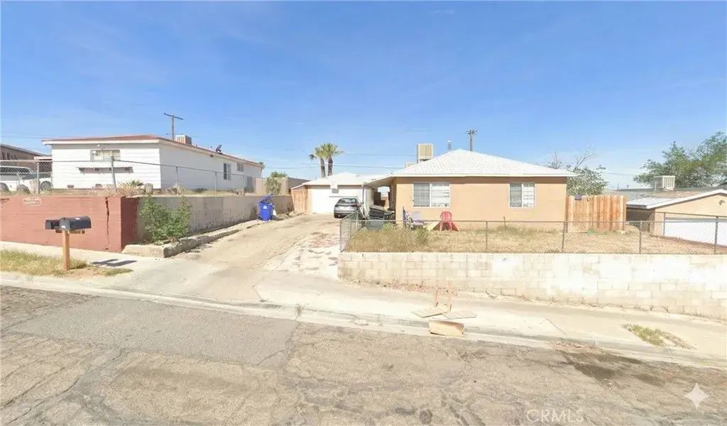 322 Maxine, Barstow
