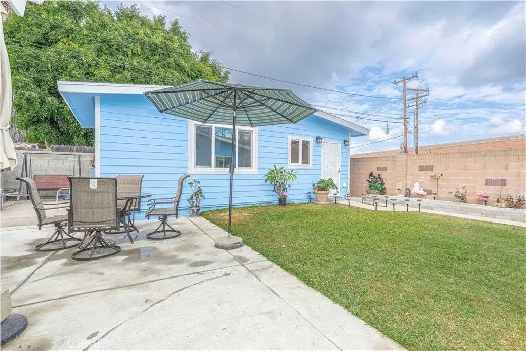 13613 Silverbow Avenue, Norwalk