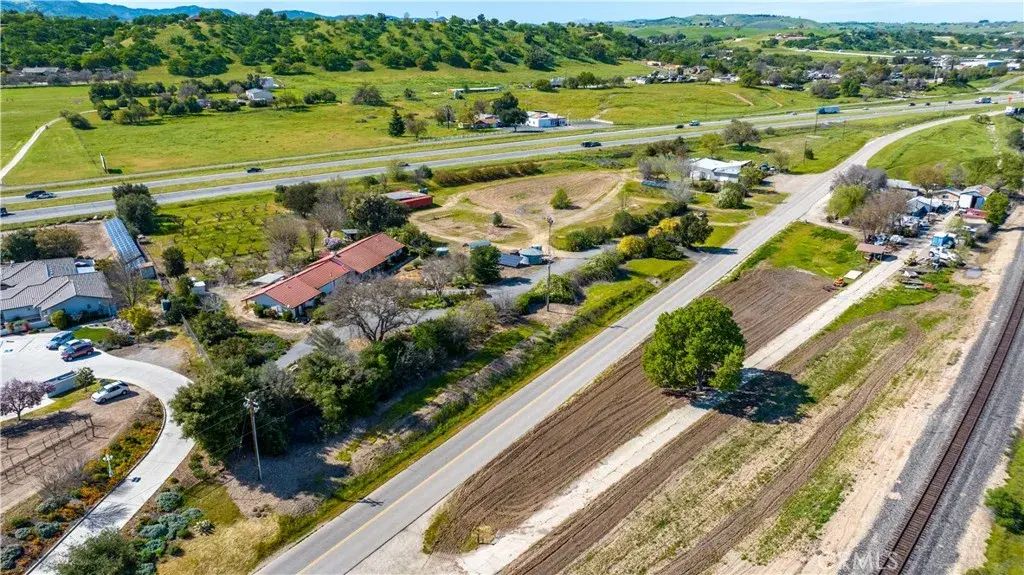 5335 Monterey, Paso Robles