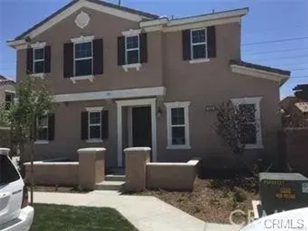 8603 Founders Grove, Chino