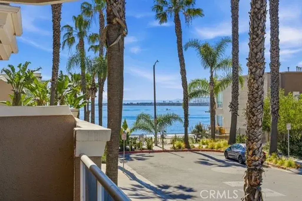 1500 E Ocean Boulevard 416, Long Beach