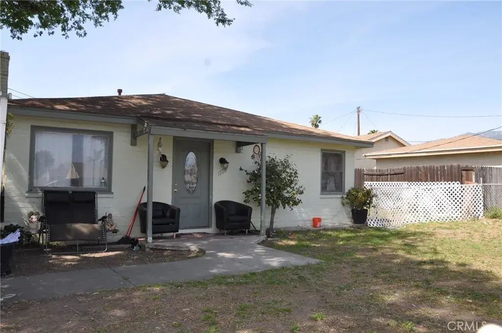 205 S Vernon Avenue, Azusa