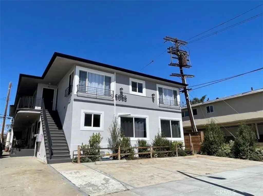 6065 Pickford Place 1, Los Angeles