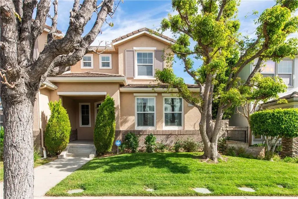 11468 Autumn Glen Court, Porter Ranch