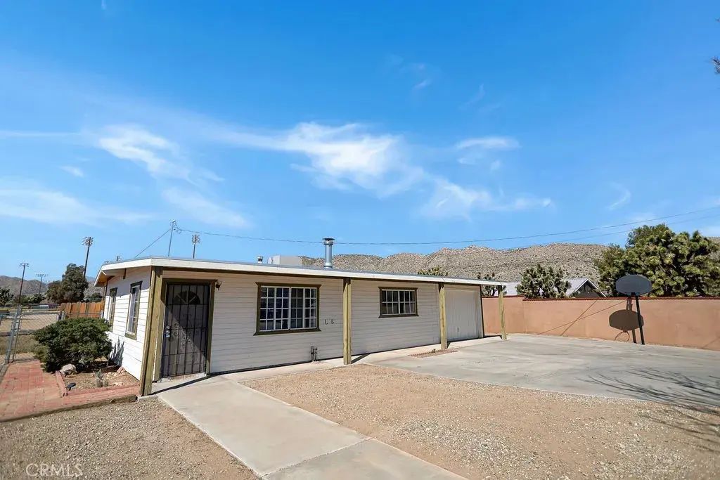 7070 Grand Avenue, Yucca Valley