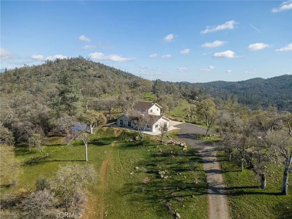 6097 Sherlock Road, Midpines