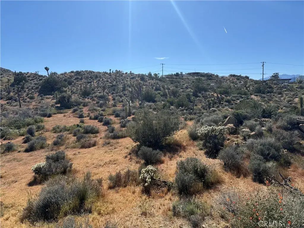 Hammet Rd, Yucca Valley