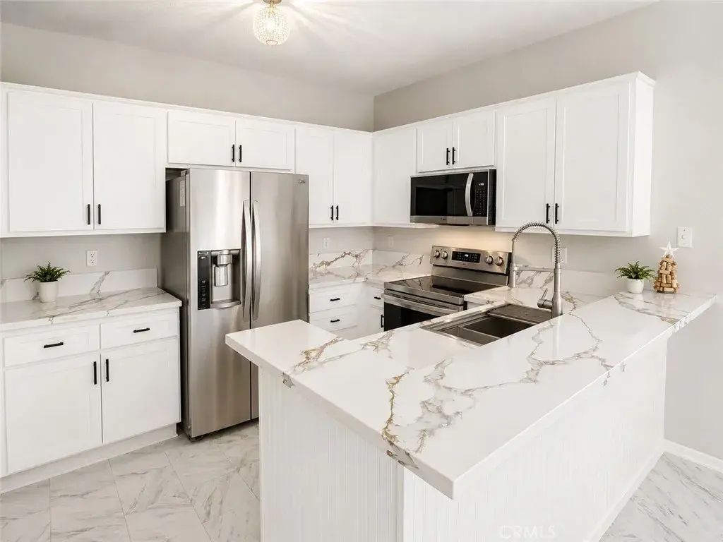 2456 Pleasant Way A, Thousand Oaks