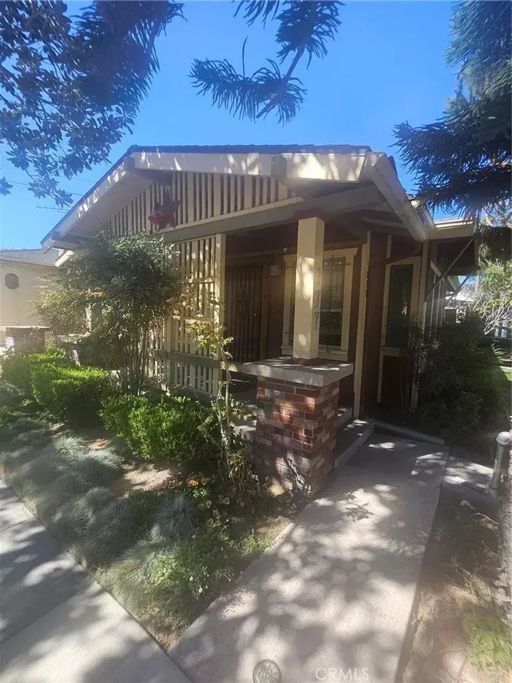 377 Ximeno, Long Beach