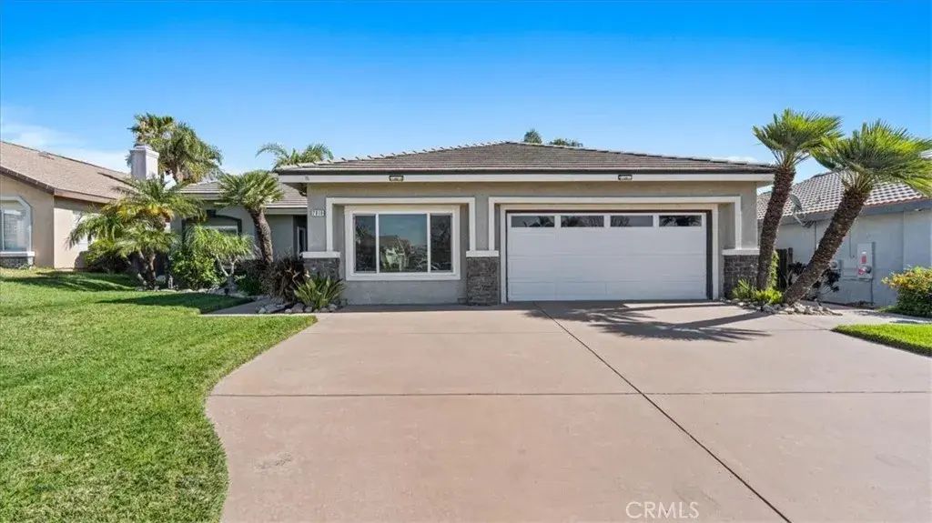 2816 W Sunnyview, Rialto