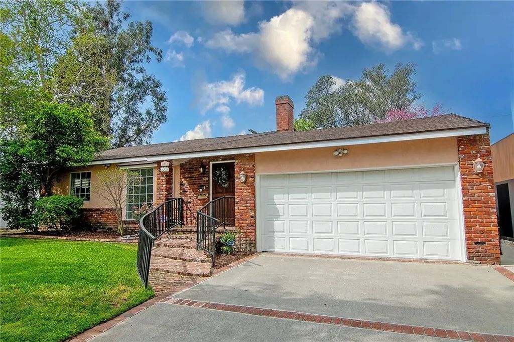 4819 Arcola Avenue, Toluca Lake