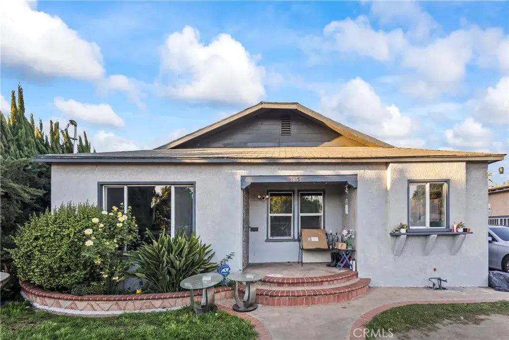 3165 Oakwood Avenue, Lynwood