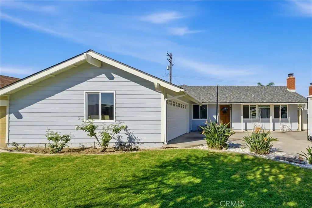 17571 Wrightwood Lane, Huntington Beach