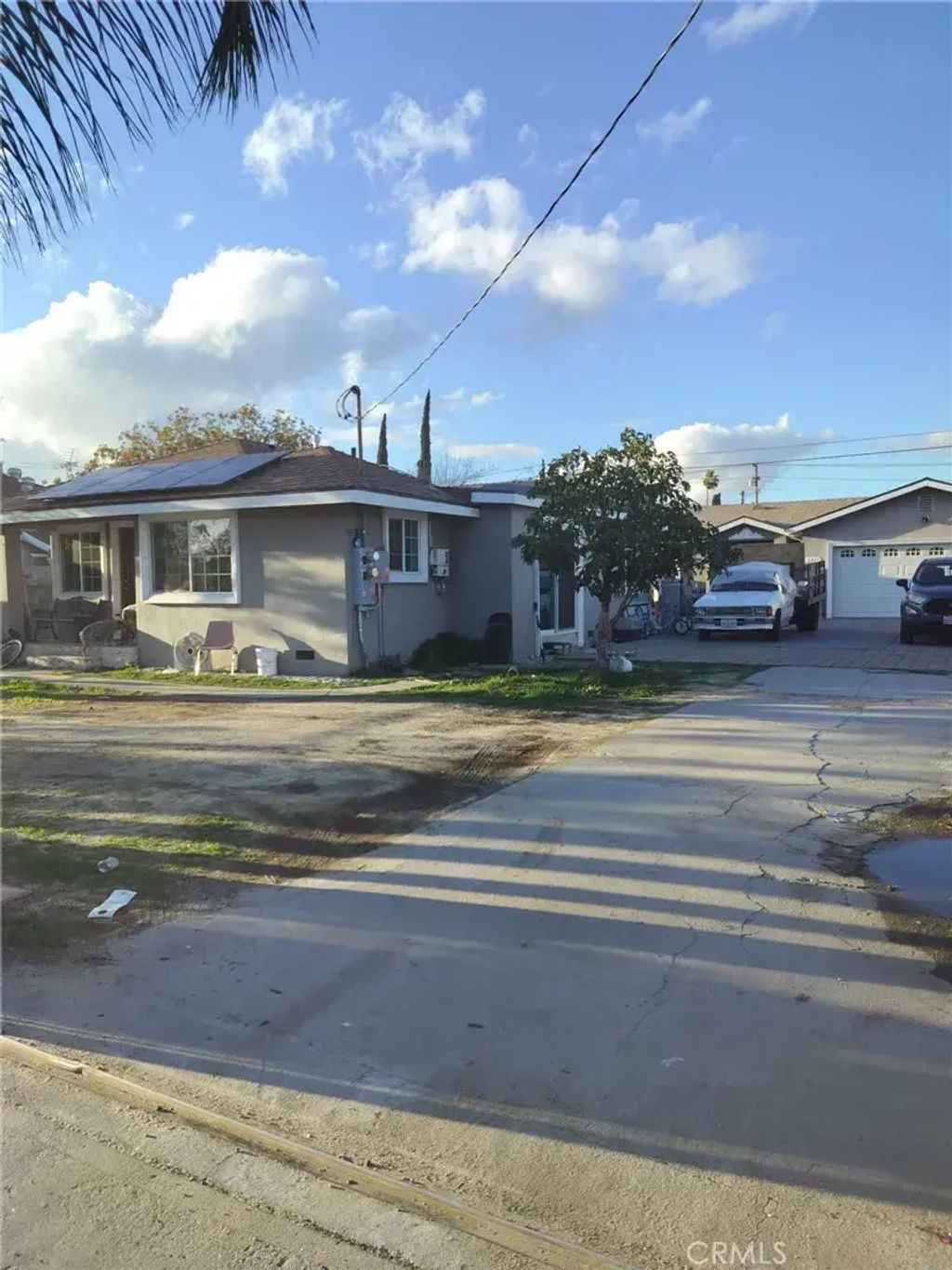 11823 Blythe, North Hollywood