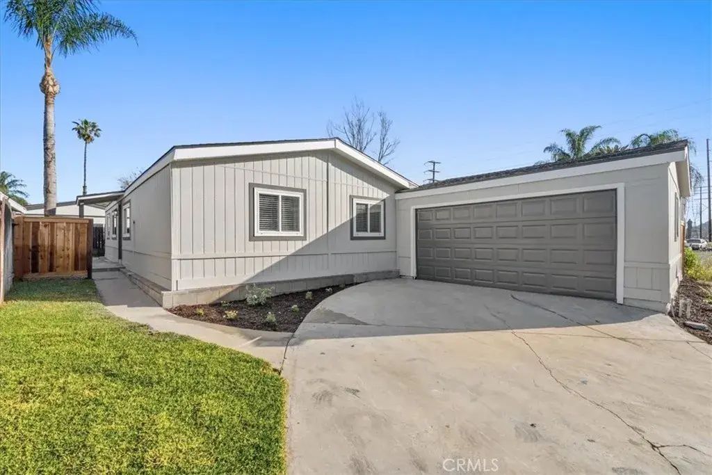700 E Washington 82, Colton
