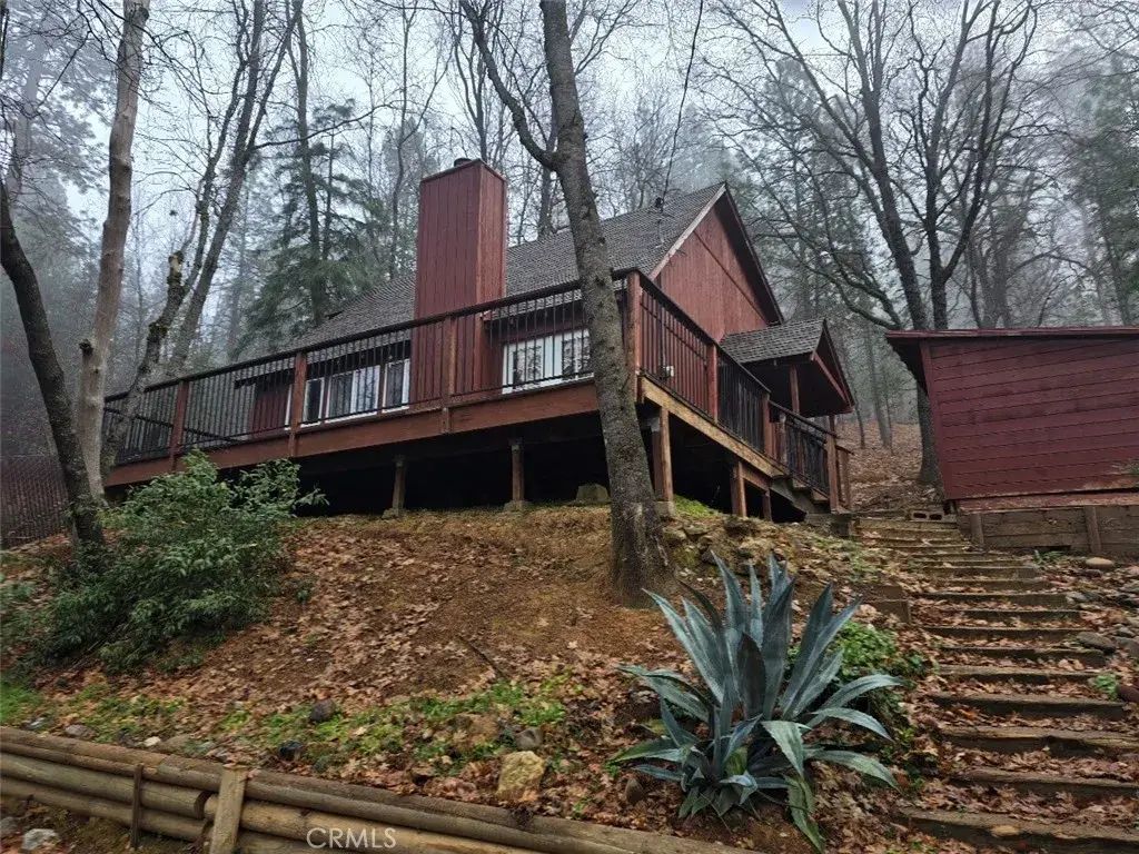 12266 Black Oak, Loch Lomond