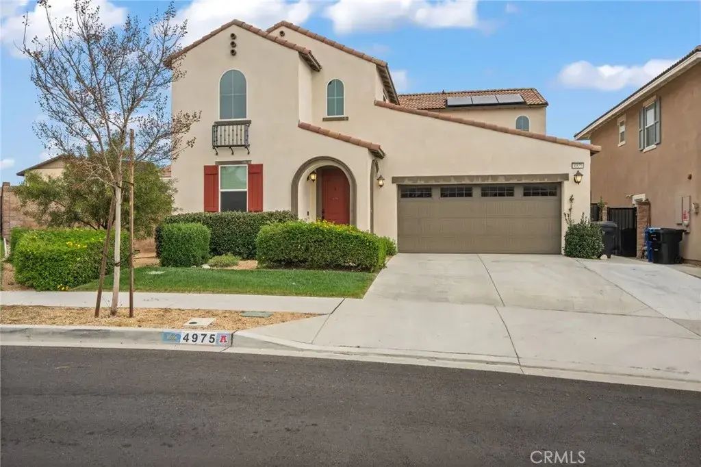 4975 Oak Moss, Fontana