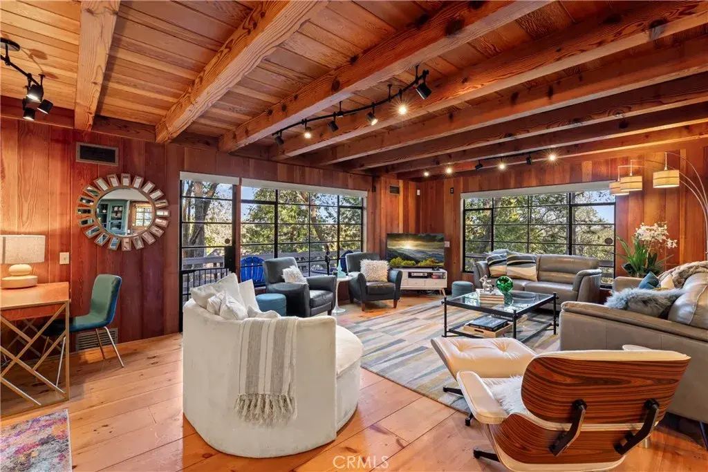 309 Castle Gate Road, Lake Arrowhead