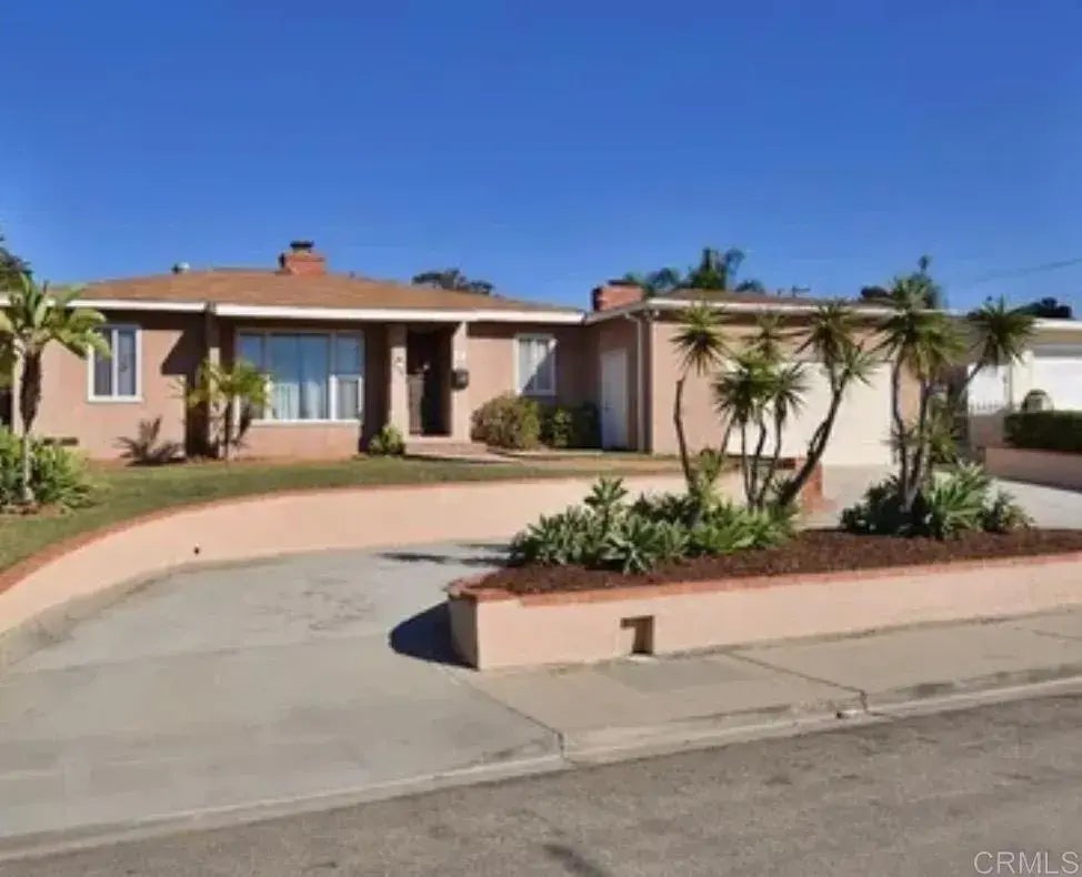 881 First Avenue, Chula Vista