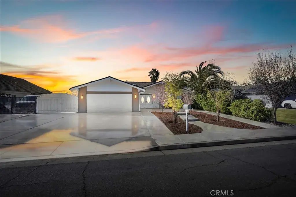 5313 Annette, Bakersfield