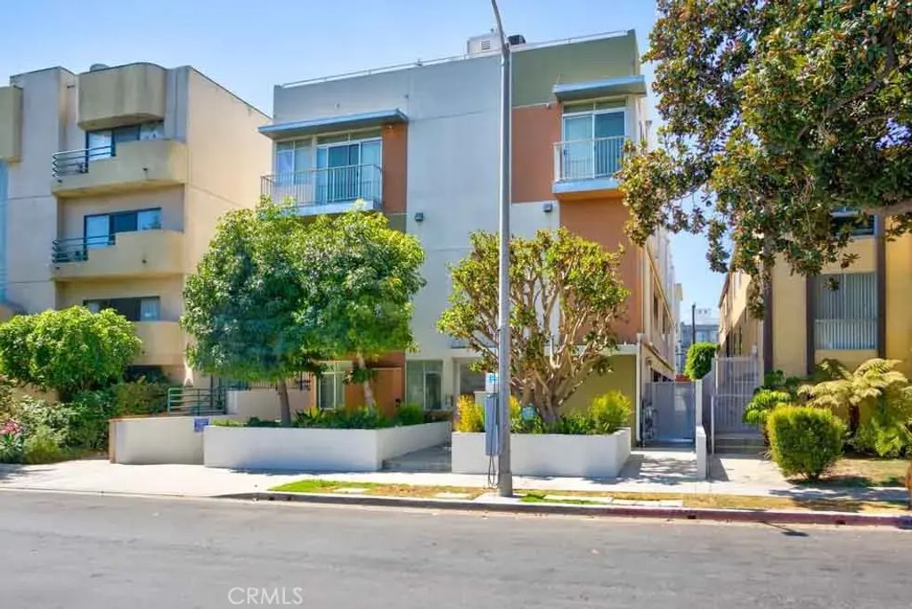 1737 Colby Ave 201, Los Angeles