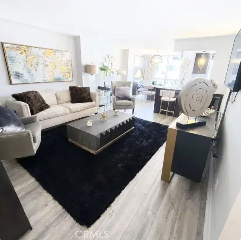 10747 Wilshire Boulevard 1305, Los Angeles