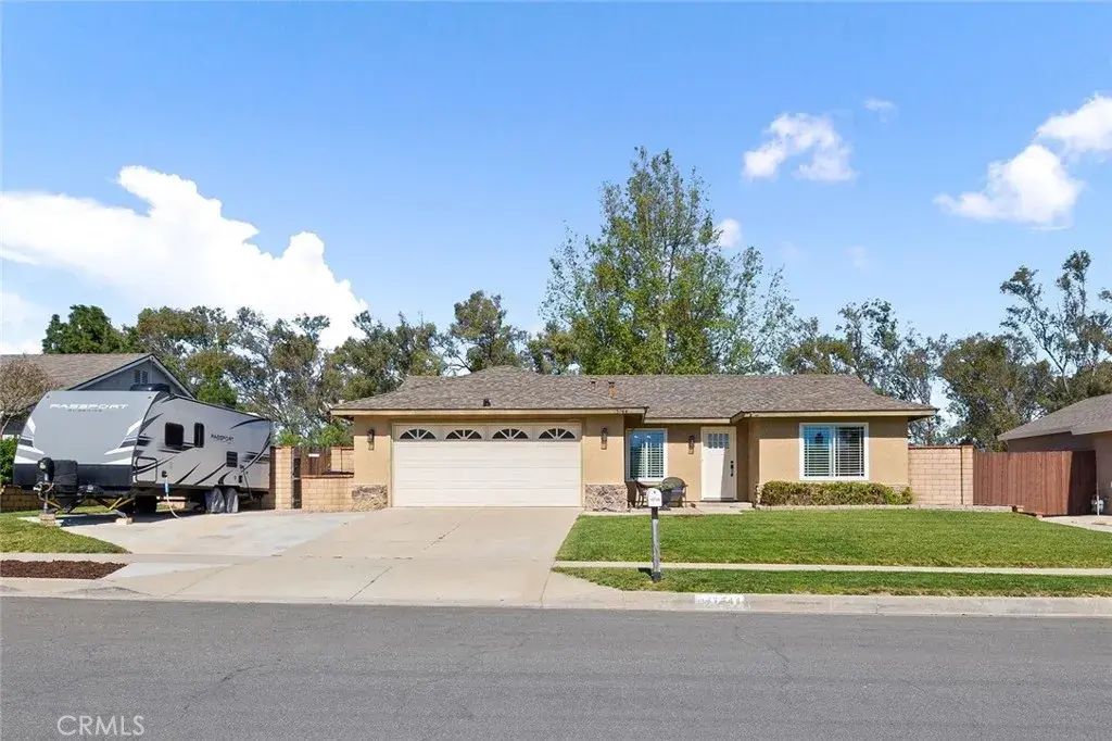 15744 Sprig, Chino Hills