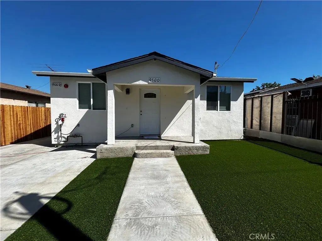 9500 S Spring, Los Angeles