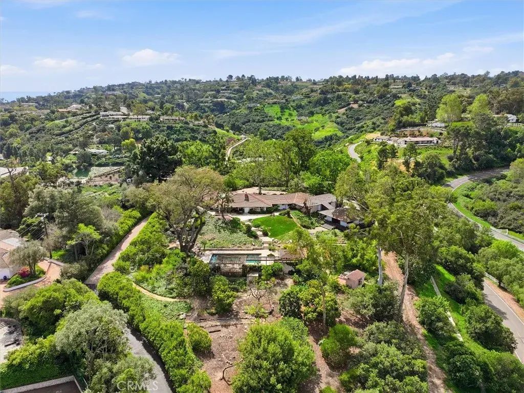 100 Saddleback, Rolling Hills