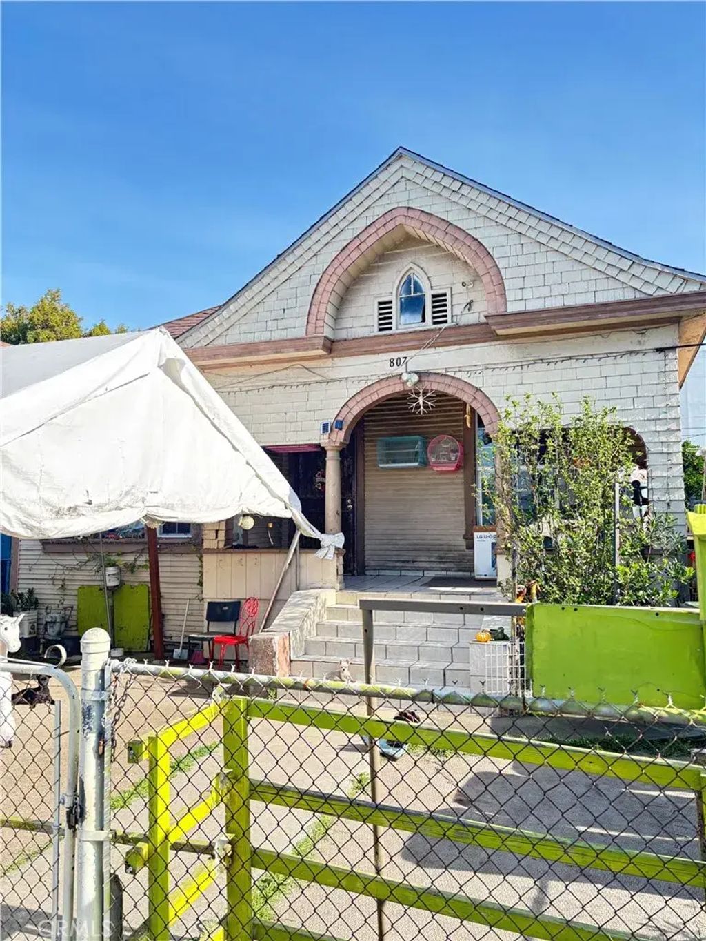 807 E 20th, Los Angeles