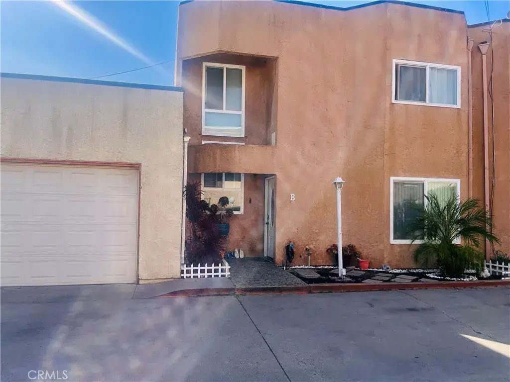 4255 Clara Street B, Cudahy