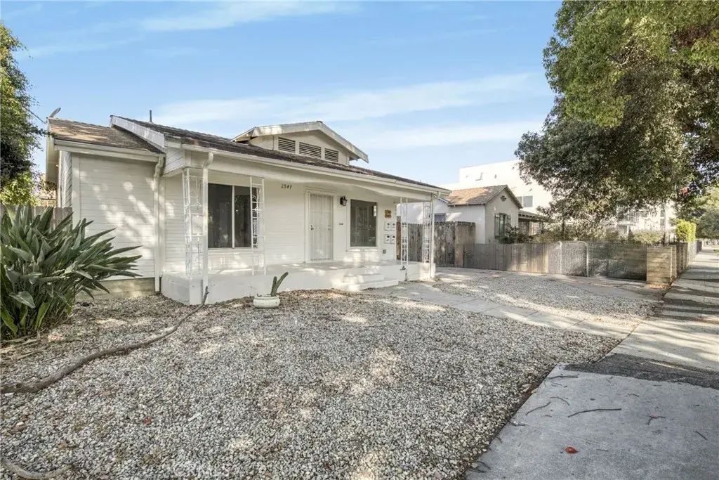 2947 West Blvd 1, Los Angeles