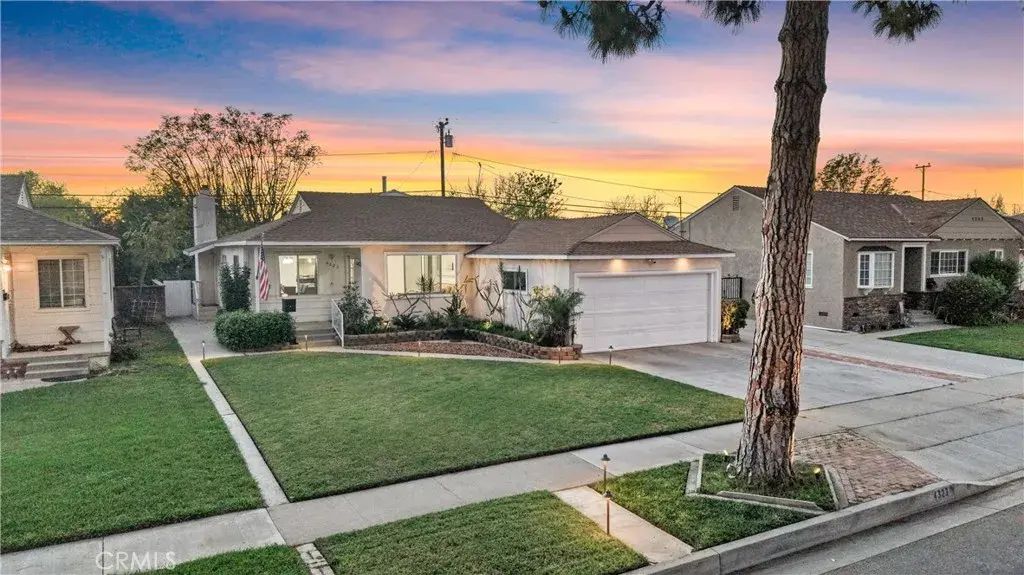 4323 Knoxville, Lakewood