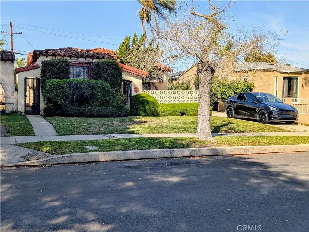 3659 W 63rd, Los Angeles
