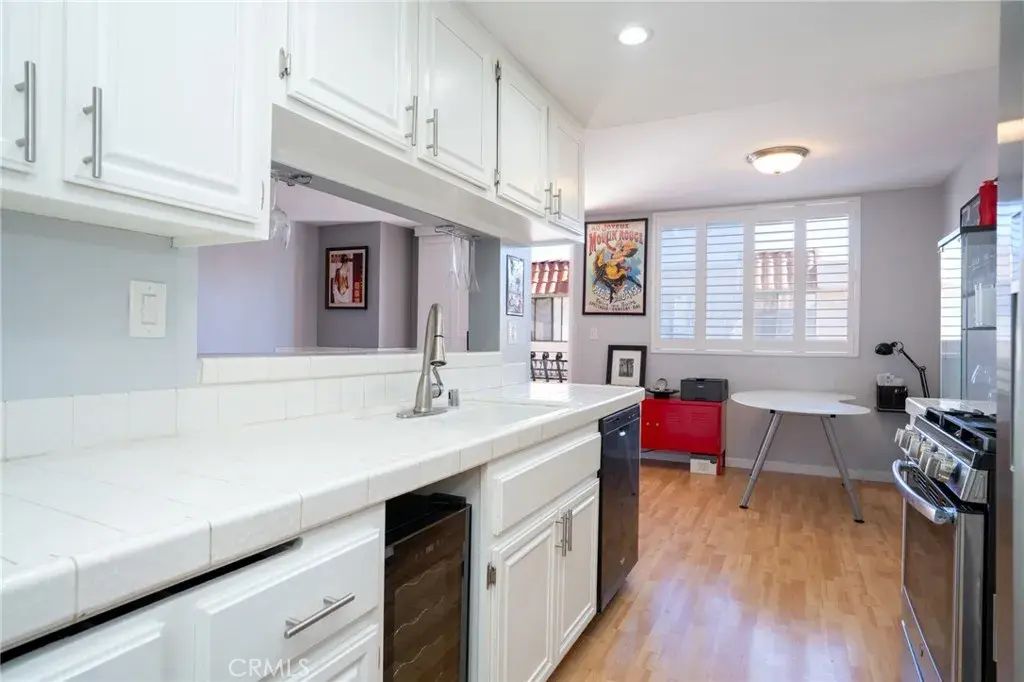 28004 S Western 319, San Pedro