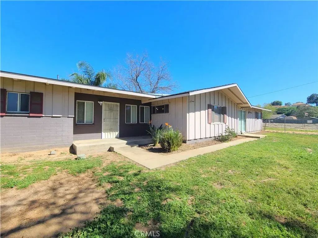 13195 Bryant Street Front, Yucaipa