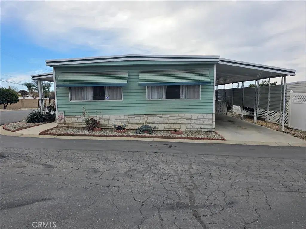 12700 2nd 35, Yucaipa