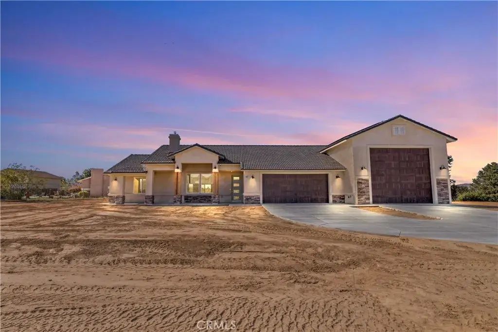18826 Valencia, Hesperia