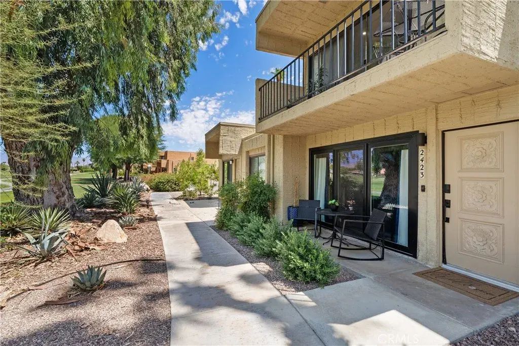 2423 Los Patos, Palm Springs