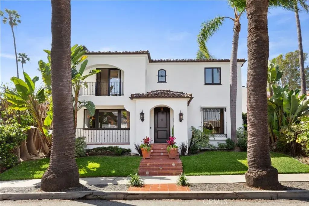 219 Ximeno Avenue, Long Beach