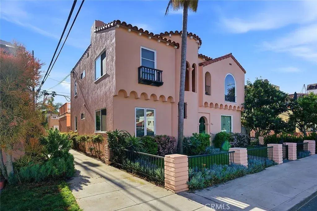 224 Covina, Long Beach